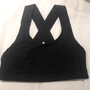 Lululemon small black bra